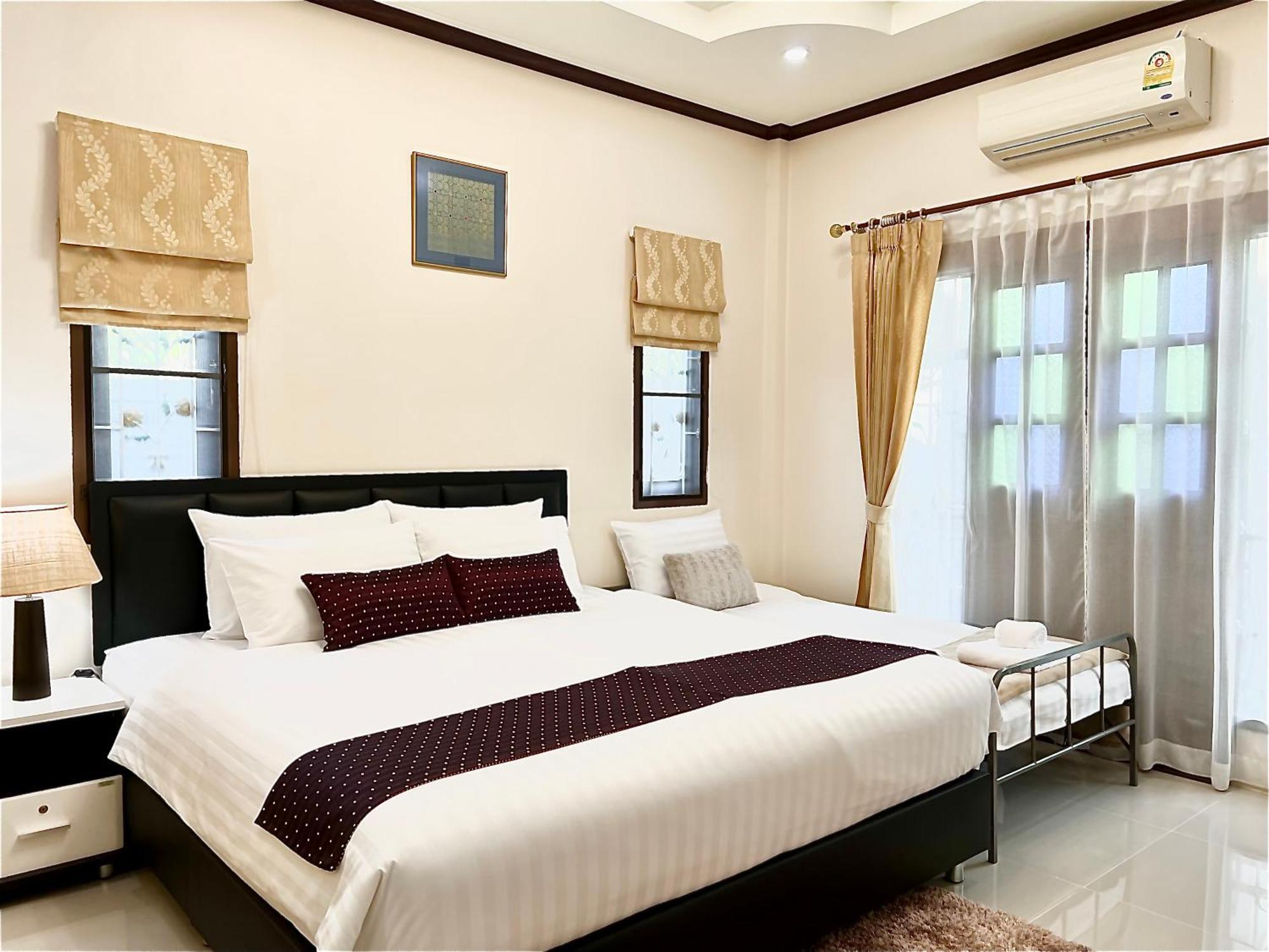 Malinee Villa Phuket Bang Tao Beach  Buitenkant foto