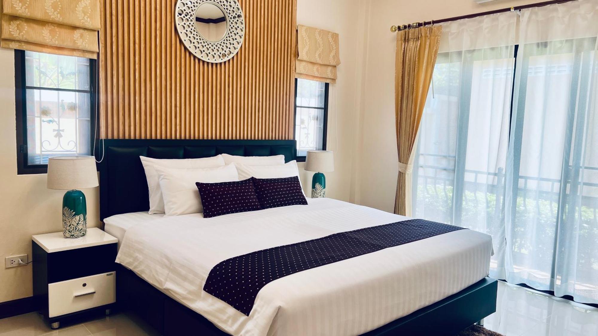 Malinee Villa Phuket Bang Tao Beach  Buitenkant foto