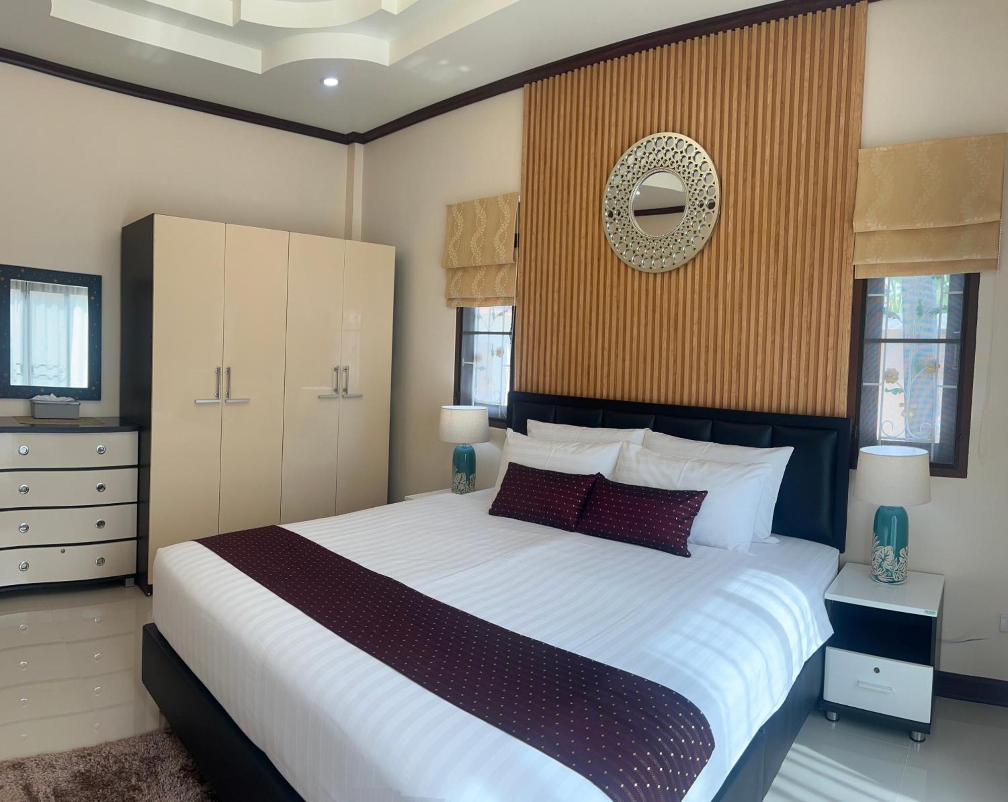Malinee Villa Phuket Bang Tao Beach  Buitenkant foto